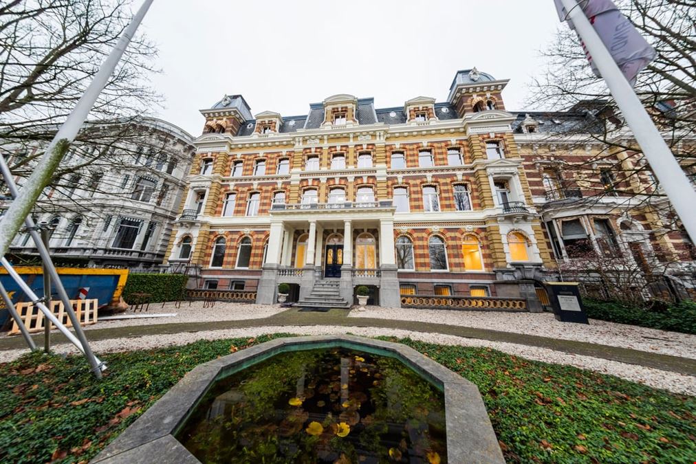 StartDock - Westplein