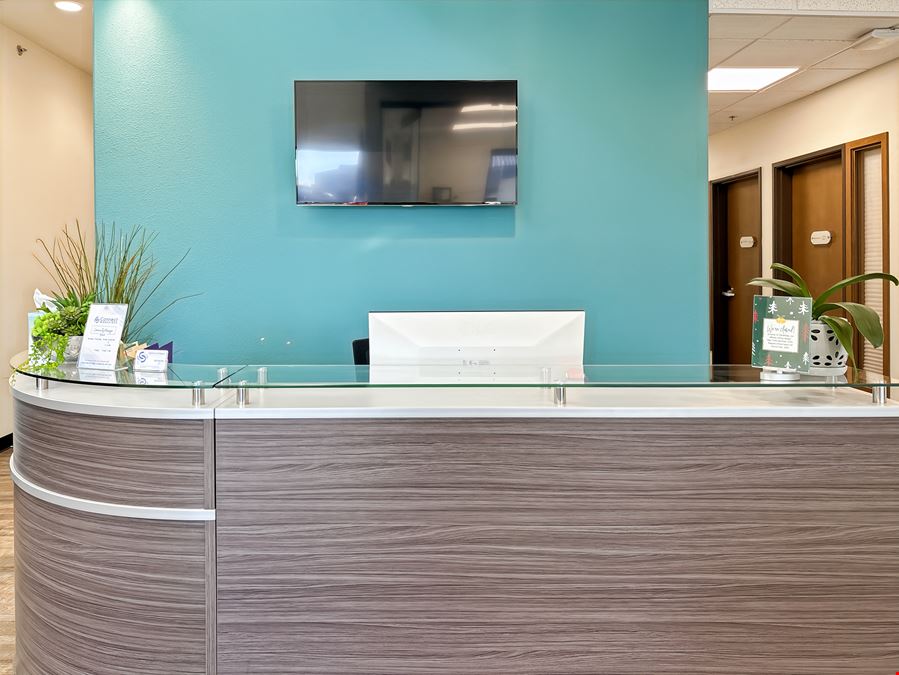 WA, Kennewick - W Grandridge Blvd