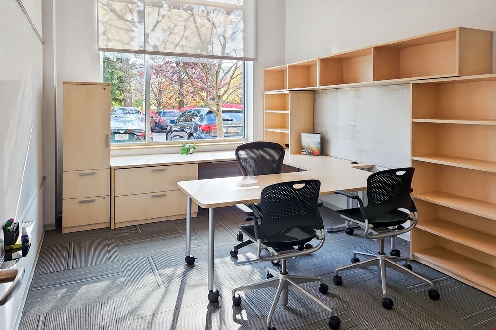 Warrendale - Pennwood Pl