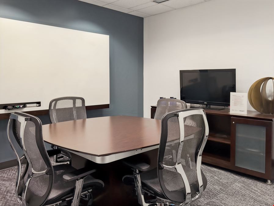 WA, Mountlake Terrace - Redstone Corporate Center