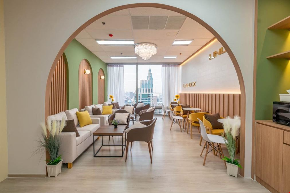 Linuxx Serviced Offices - Vanissa Building 25th Floor