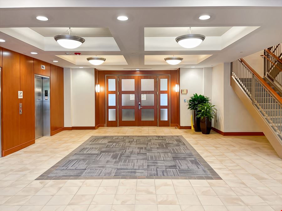 PA, Center Valley - Saucon Valley Plaza