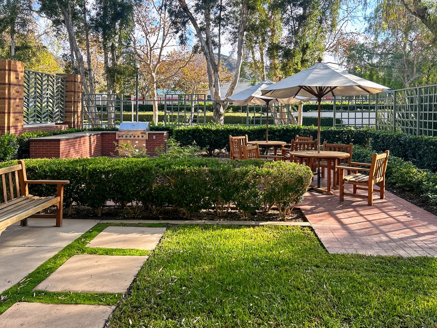 CA, Ladera Ranch - Ladera Corporate Terrace