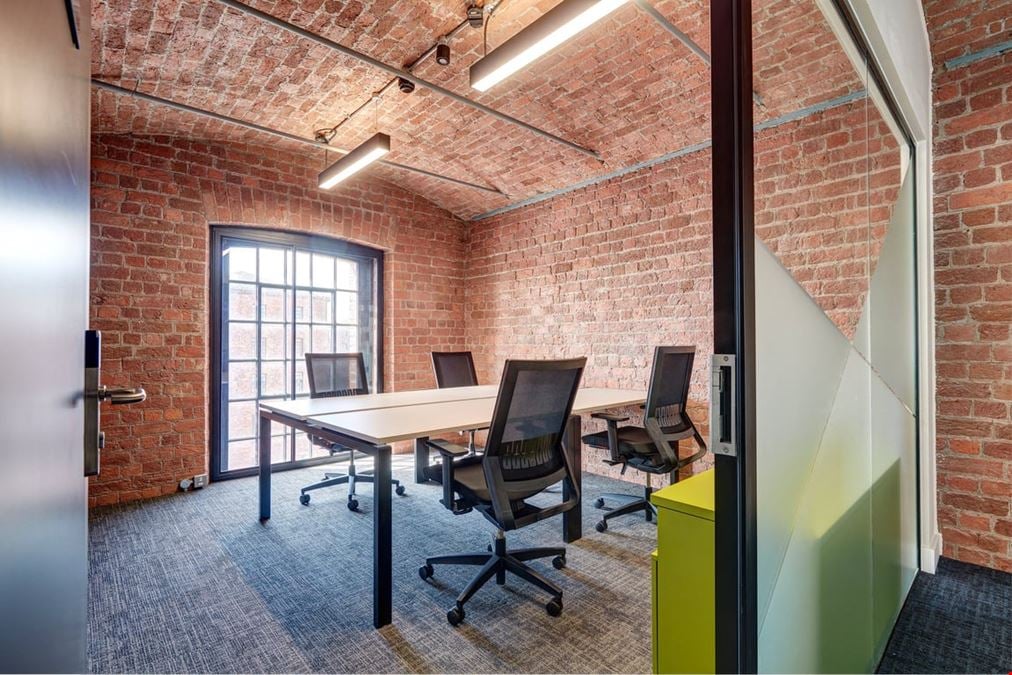 Clockwise - Liverpool