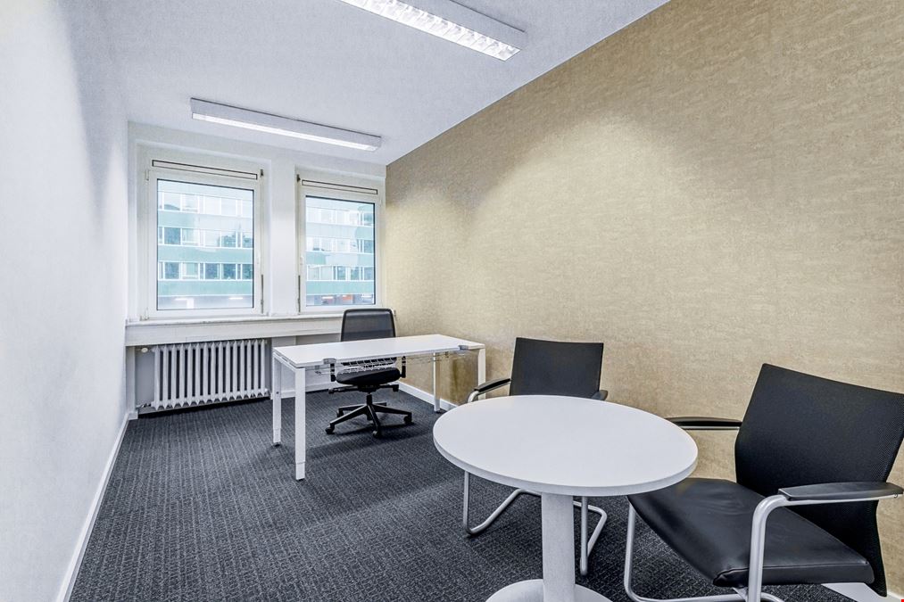HQ - Berliner Allee