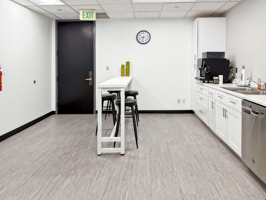 Regus - Colorado Springs - Kelly Johnson Blvd