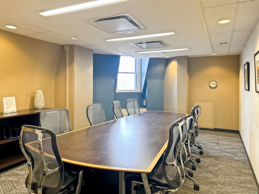 Regus - Ottawa – Fairmont Chateau Laurier