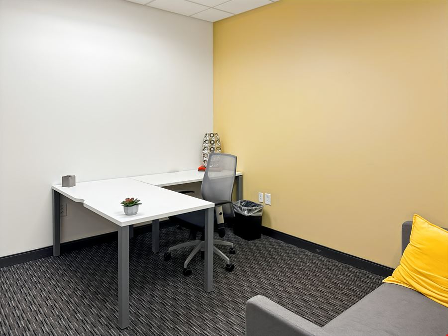 NC, Raleigh – Cap Trust Tower