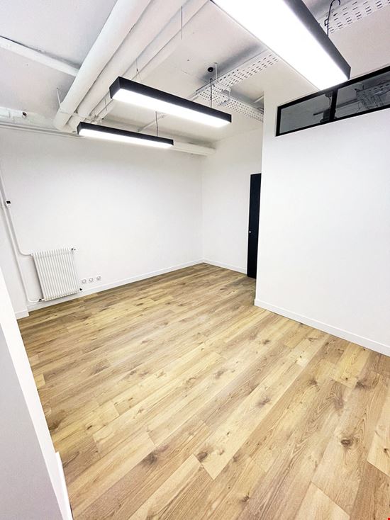 Preview of Garden Workspace Montreuil Office space for Rent in Montreuil