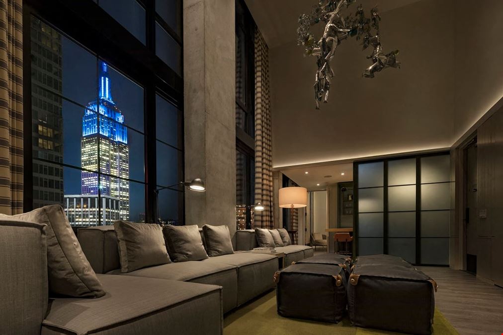 Moxy Chelsea - Mondo Suite