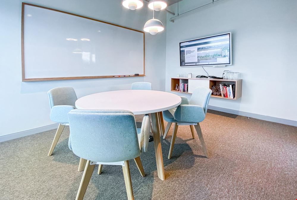 BC, Vancouver - 525 West 8th Avenue