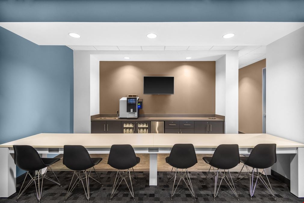 Regus - Naples - Tamiami Trail