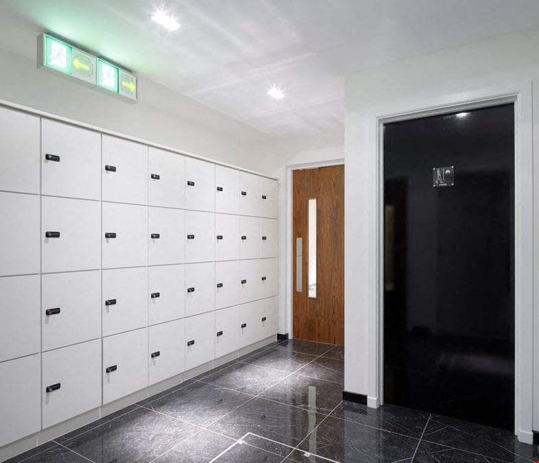 Us&Co - Stratford - East London