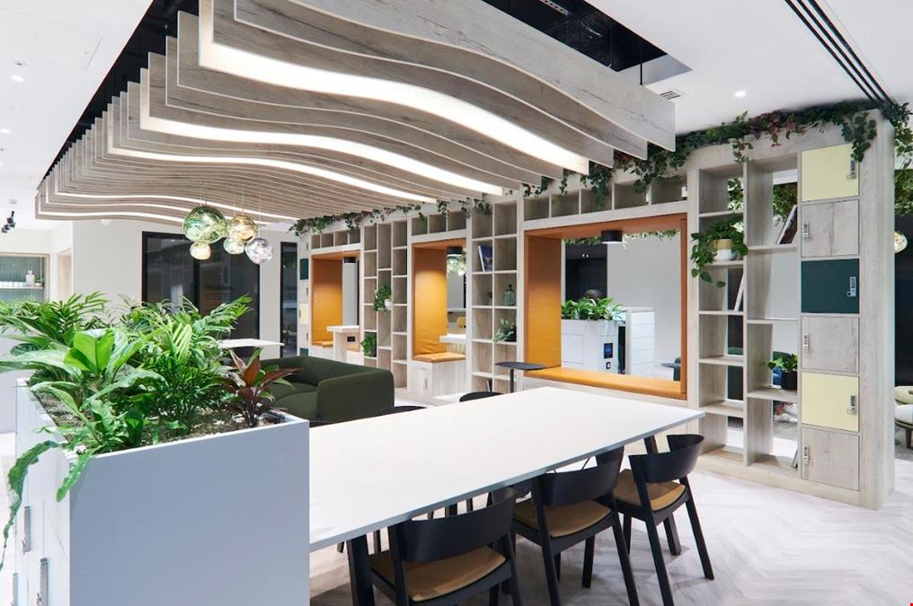 Landmark: Orchard Place - Victoria