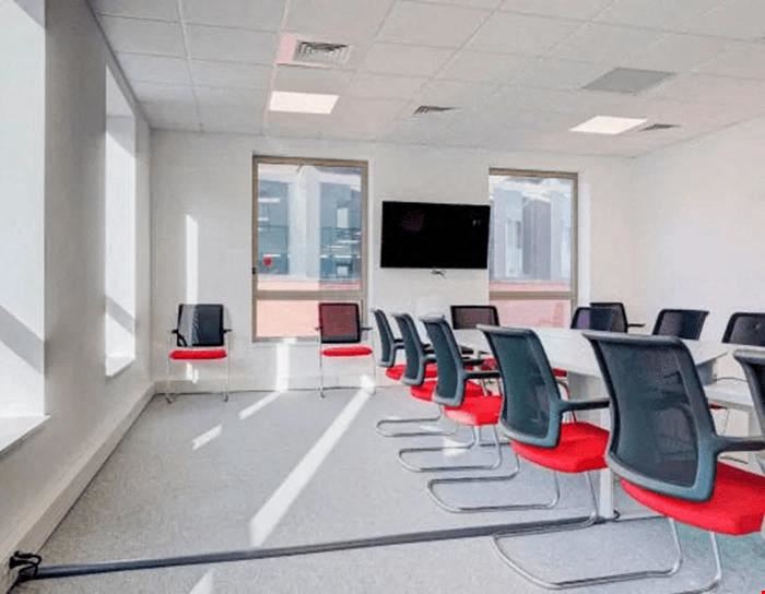 Hiptown Euratech Hashtag BAT C