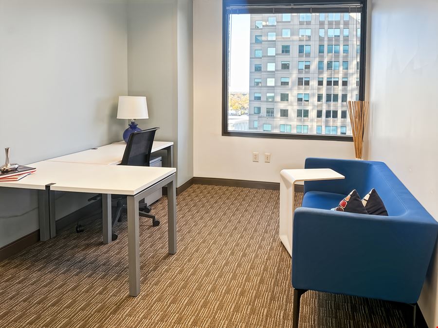 Regus - Raleigh - City Plaza