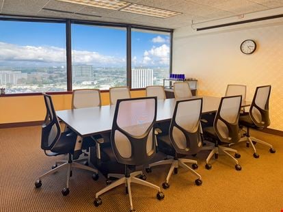 Preview of IL, Oak Brook - Regency Towers Office space for Rent in Oak Brook