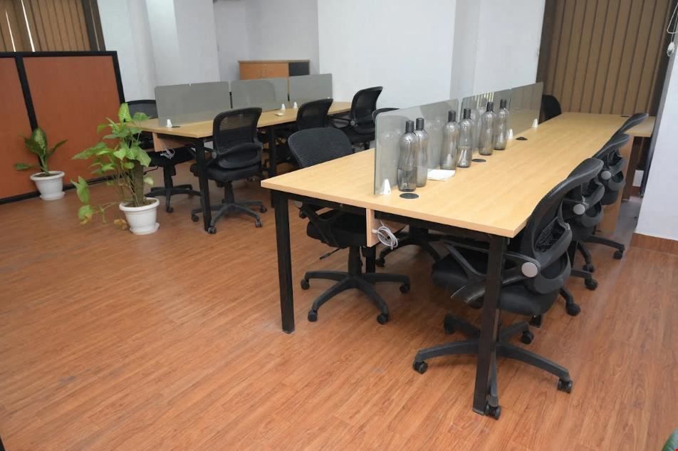 Aarna Coworking & Business Hub - Vishveshriya Nagar