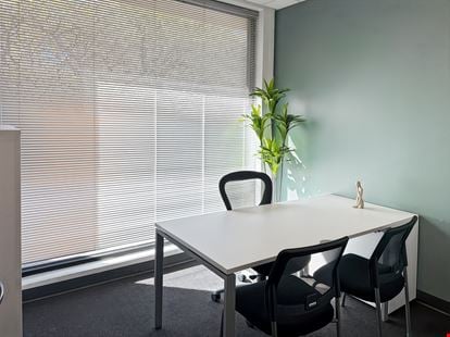 Regus - Austin - Dobie Center
