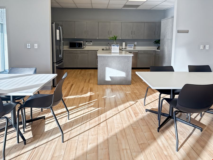 HQ - Tinton Falls - Apple St