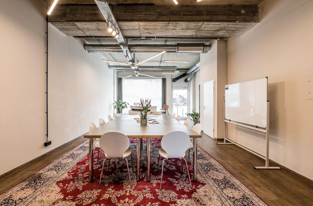 THE GATE BERLIN - PIANO ROOM