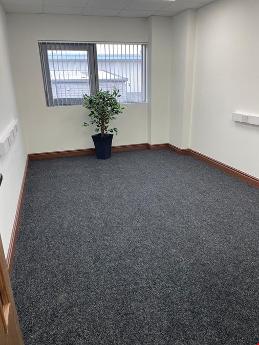 Storage Giant - Kidderminster