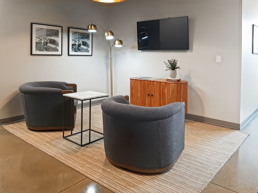 WI, Milwaukee - S 1st Street