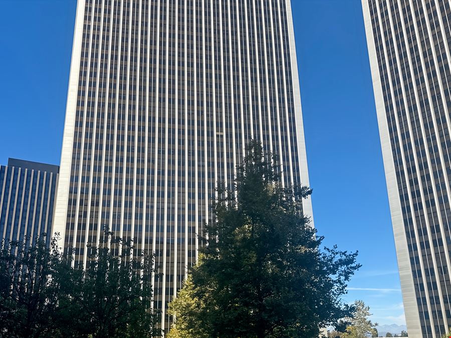 CA, Los Angeles - Century Plaza Towers