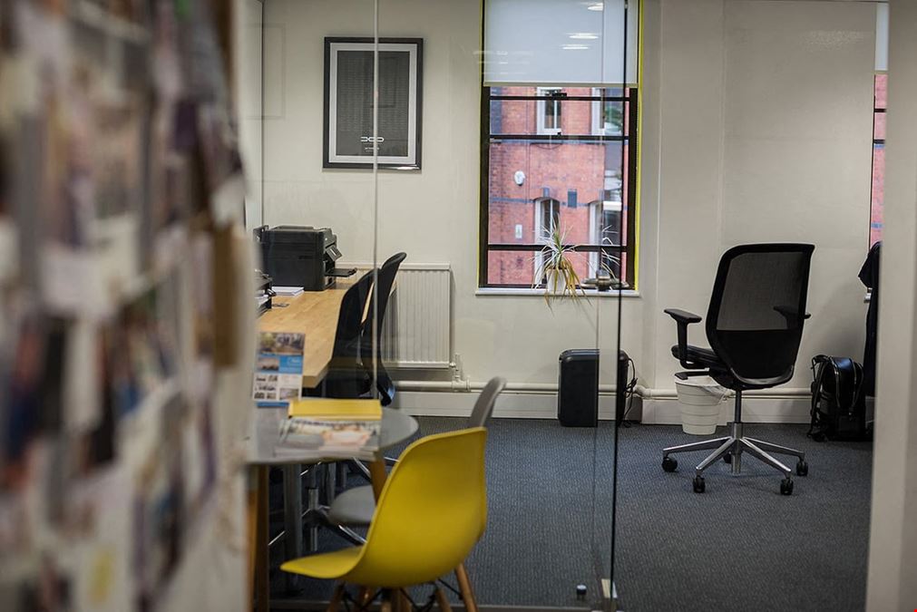 altspace - Altrincham