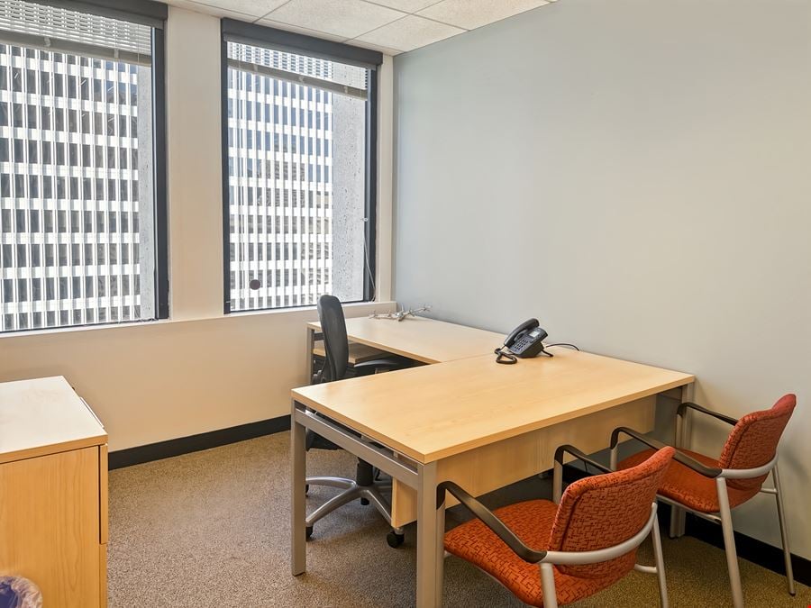 Regus - San Francisco - 50 California