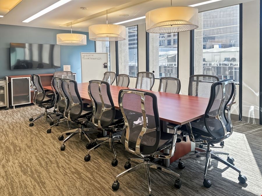 Regus - San Francisco - 50 California