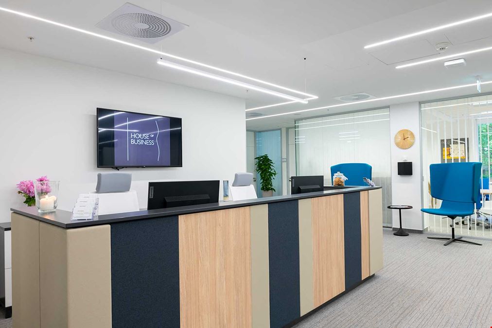 House Of Business - Hungary, Bank Center