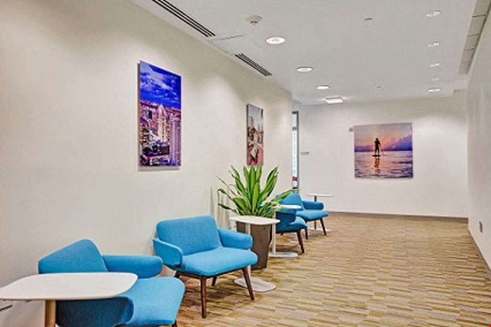 Carr Workplaces - Las Olas