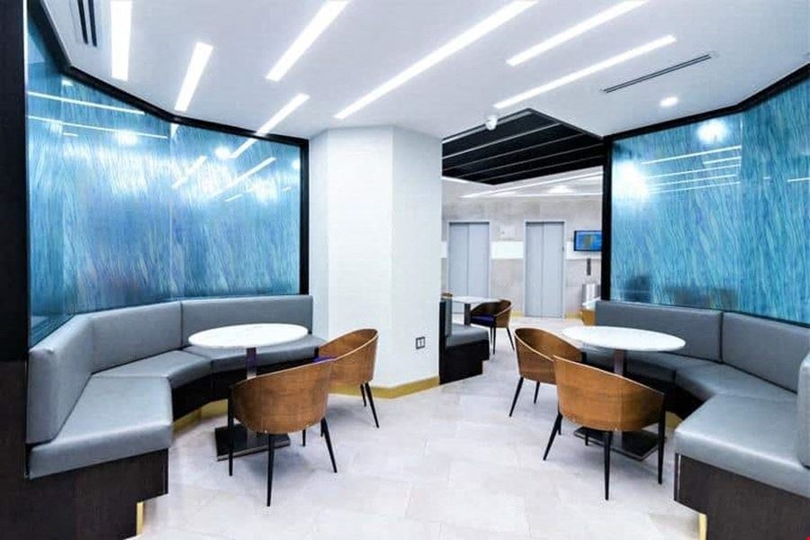 Jay Suites Fifth Avenue