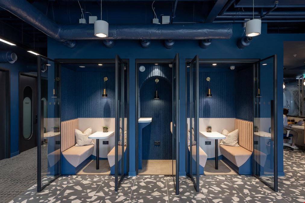 XandWhy - 100 Embankment