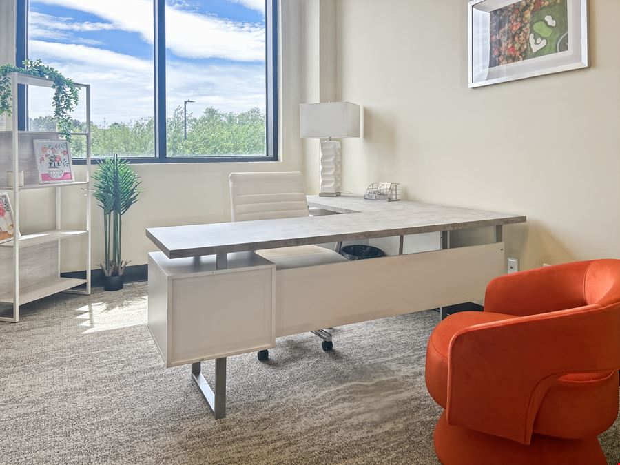 Regus - Crestview - Industrial Drive