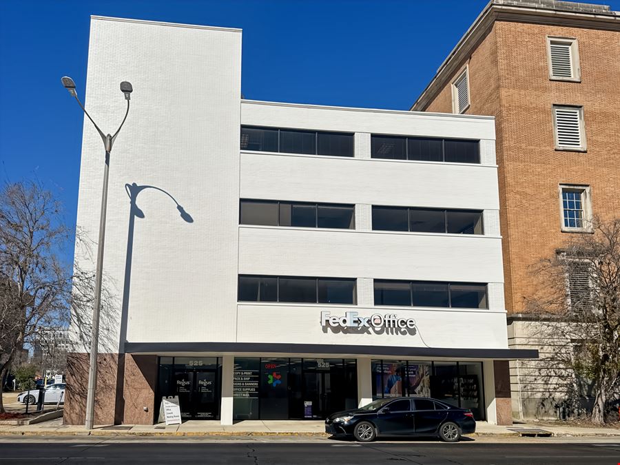 Regus - Baton Rouge - Florida St