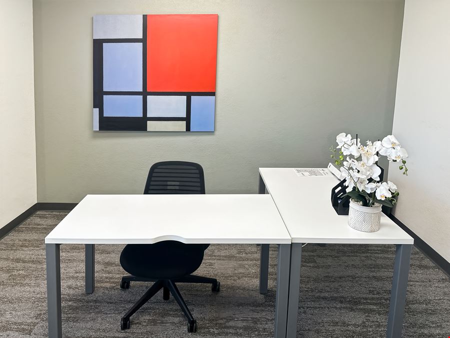 AZ, Tucson - E Broadway Blvd