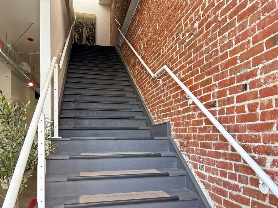 CA, Long Beach - E 3rd St