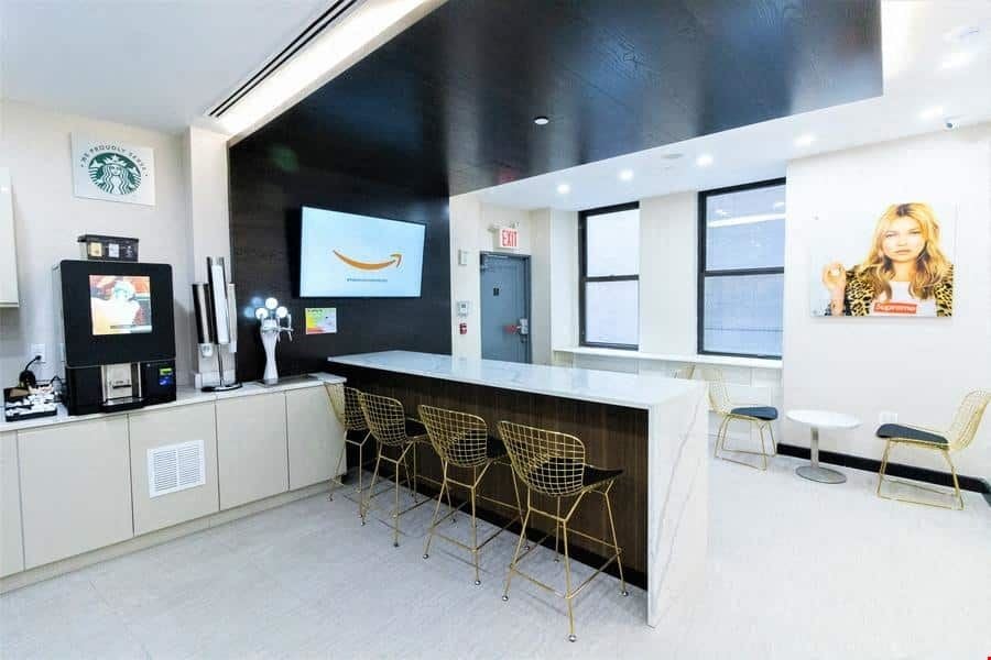 Jay Suites Midtown East