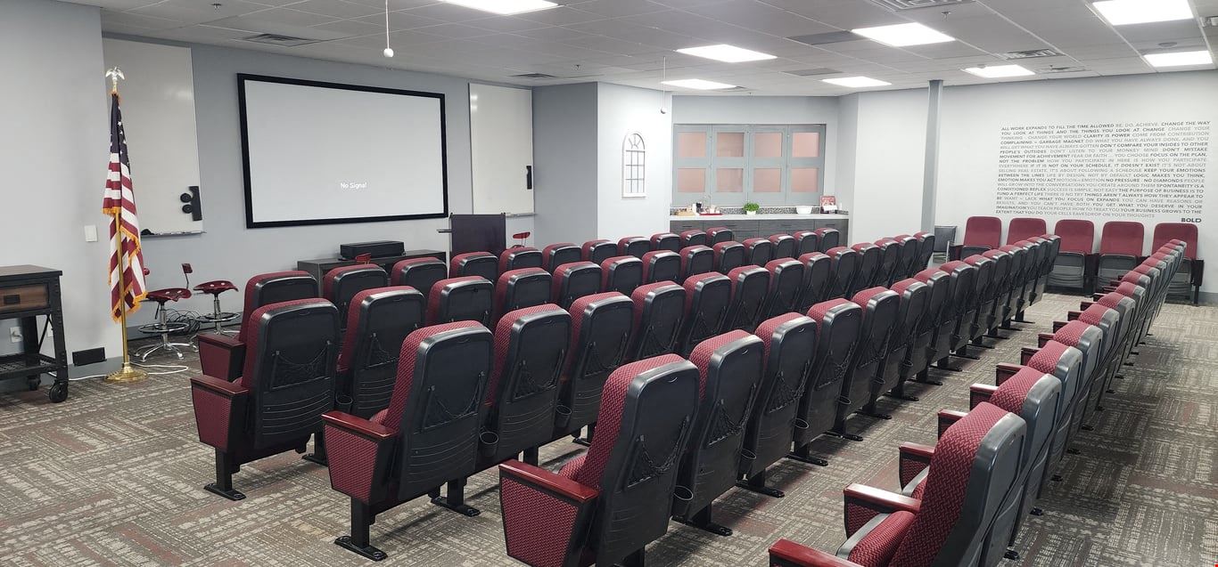 Crestone Peak Room | Training & Events