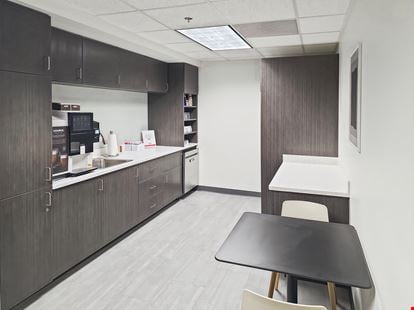 Regus - Columbia - Stoneridge Drive