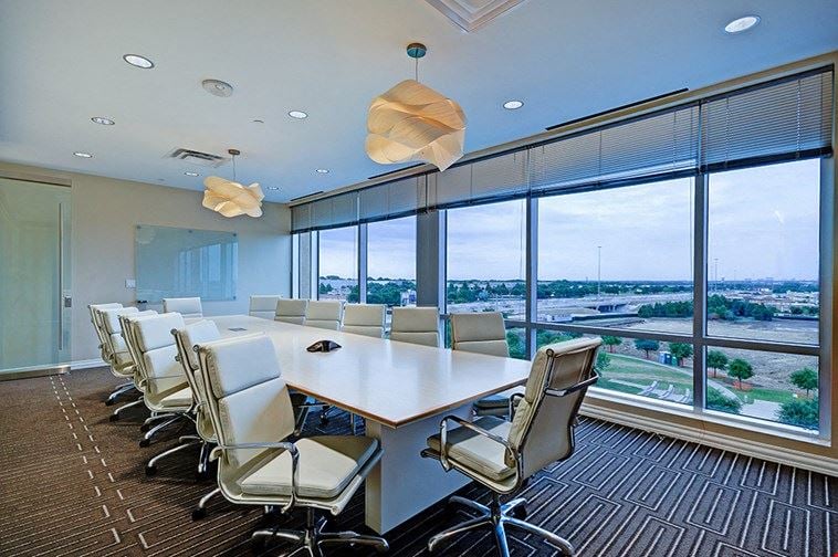 16 Person Meeting Room