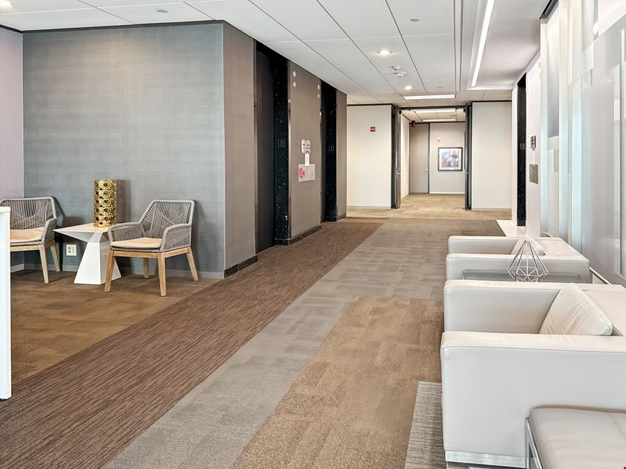 Regus - Austin - Arboretum Plaza