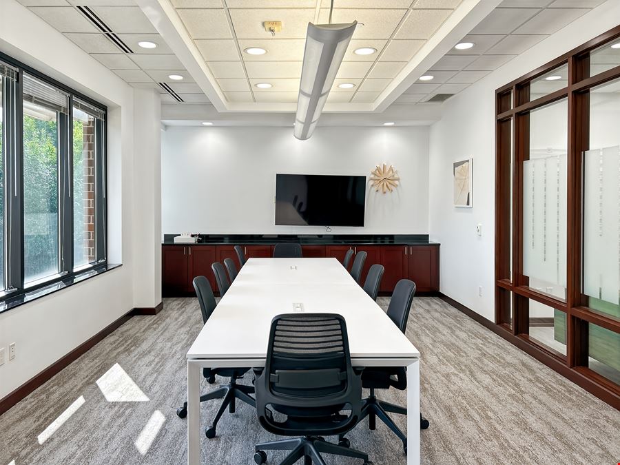 MN, Bloomington - 4470 W 78th Street Cir