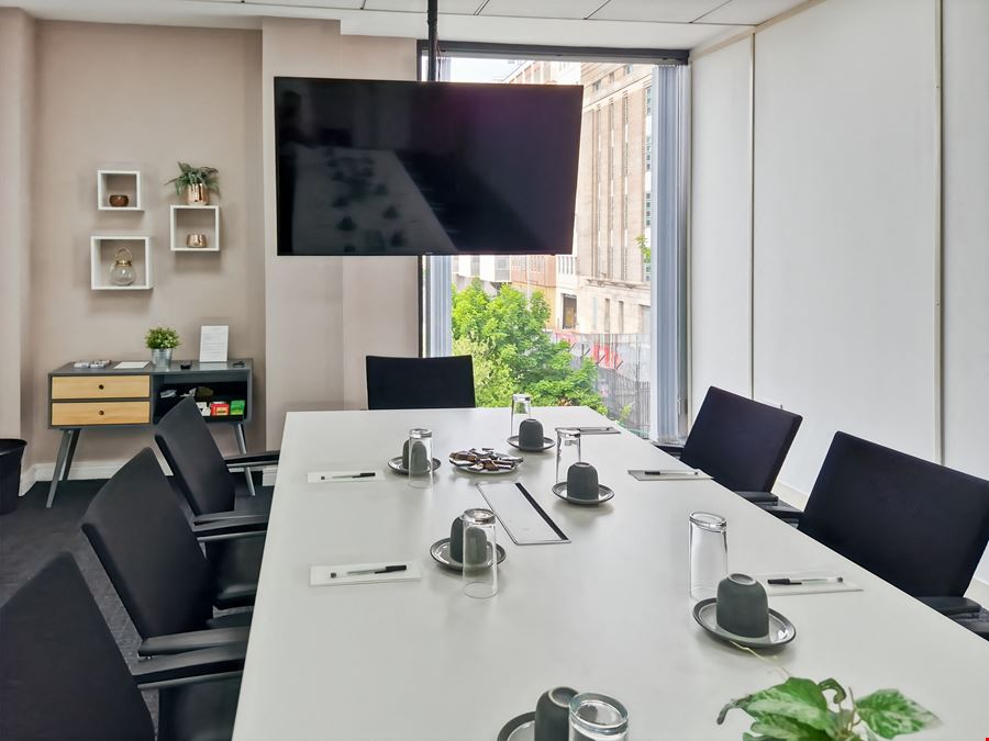 Regus - City Centre
