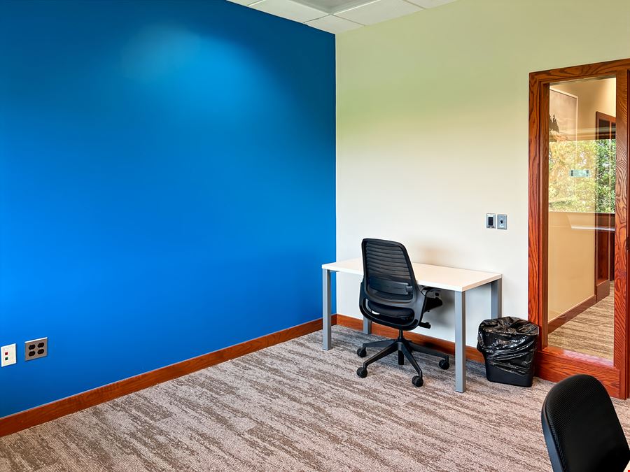 MI, Ann Arbor - Frank Lloyd Wright Dr