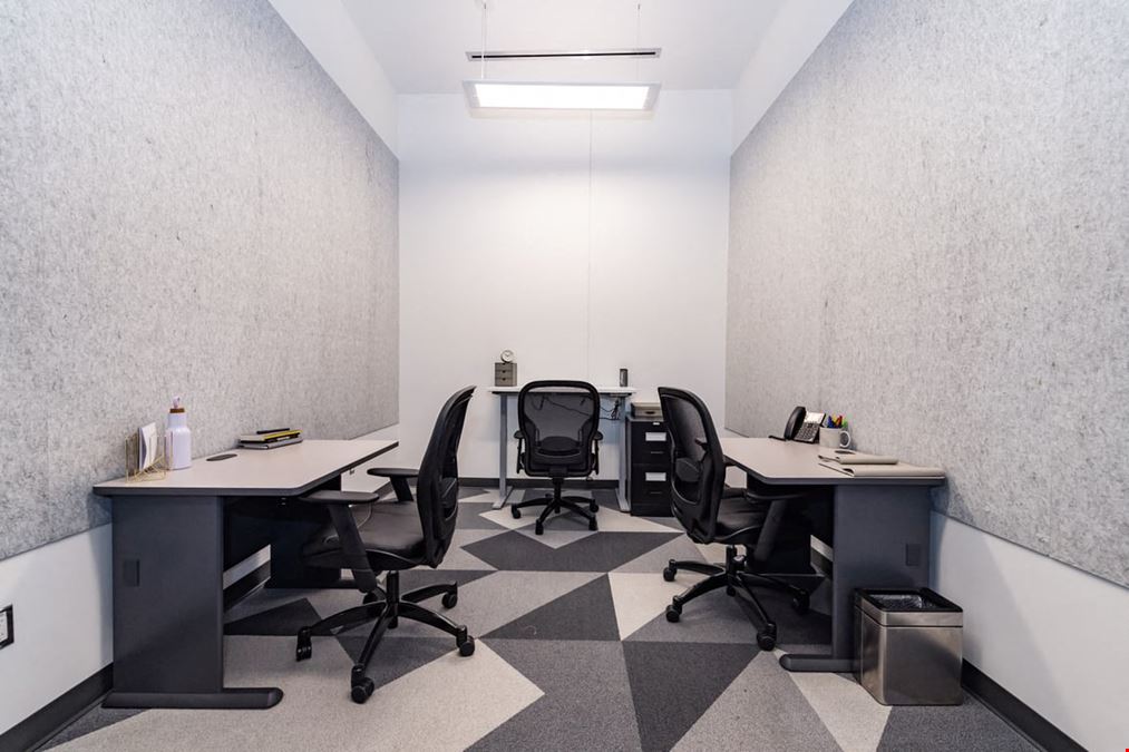 Staples Studio - Ottawa