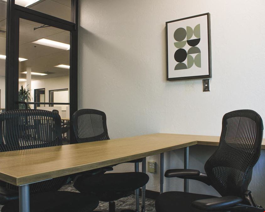 Window Private Office