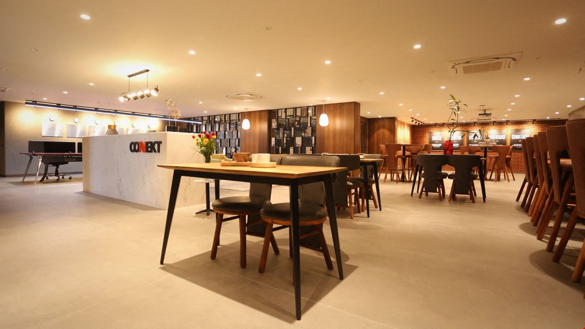 Connekt  - Drive In Road